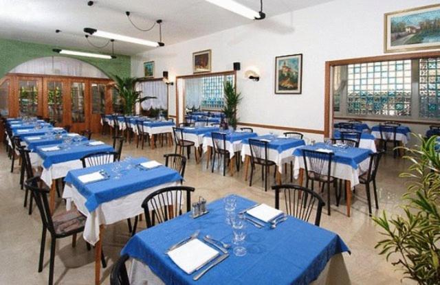 Hotel Saint Tropez Spa & Restaurant Lido Di Savio Eksteriør bilde